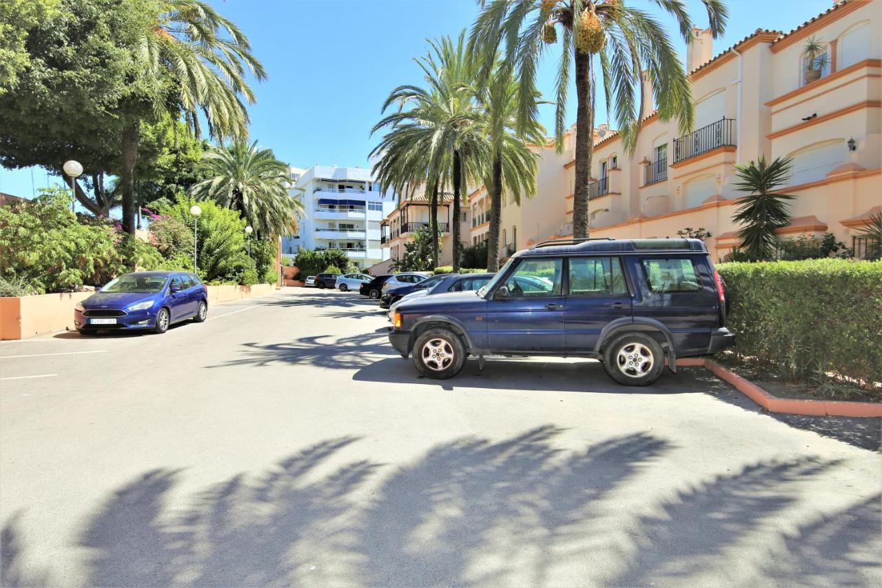 Townhouse Toby Apartment Estepona Exterior photo